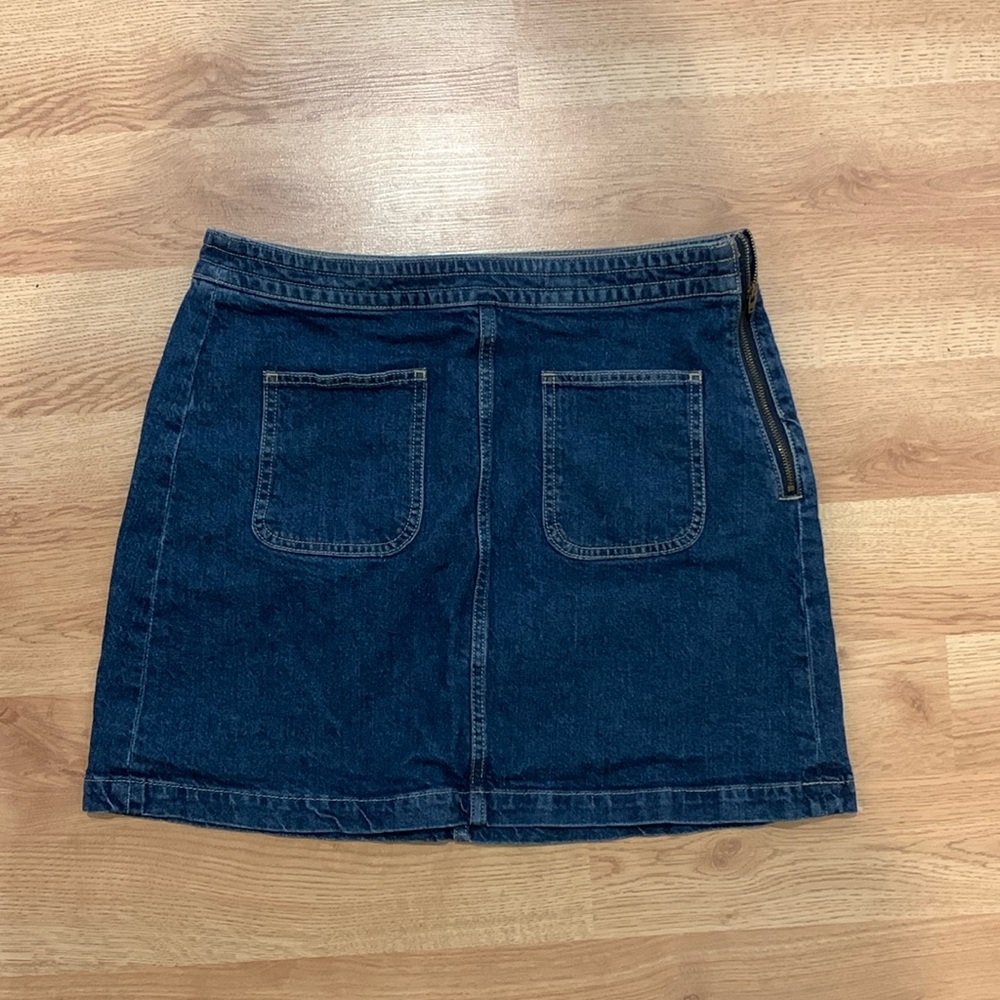 Denim skirt